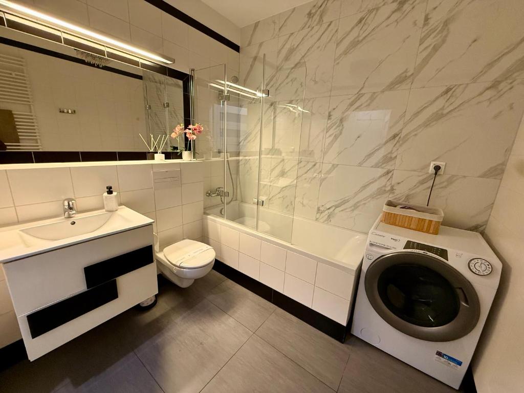 Browar Lubicz- 5min walk to the Old Town, GARAGE - 10