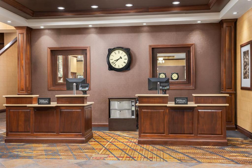 DoubleTree by Hilton Cincinnati Airport photo