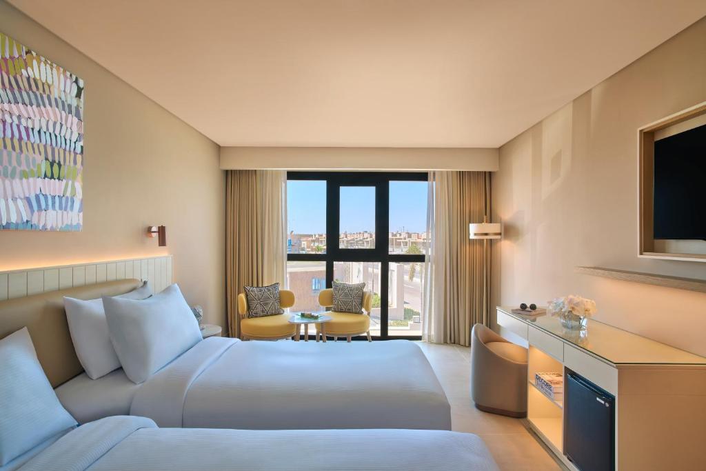 Palma Bay Rotana Resort - 5