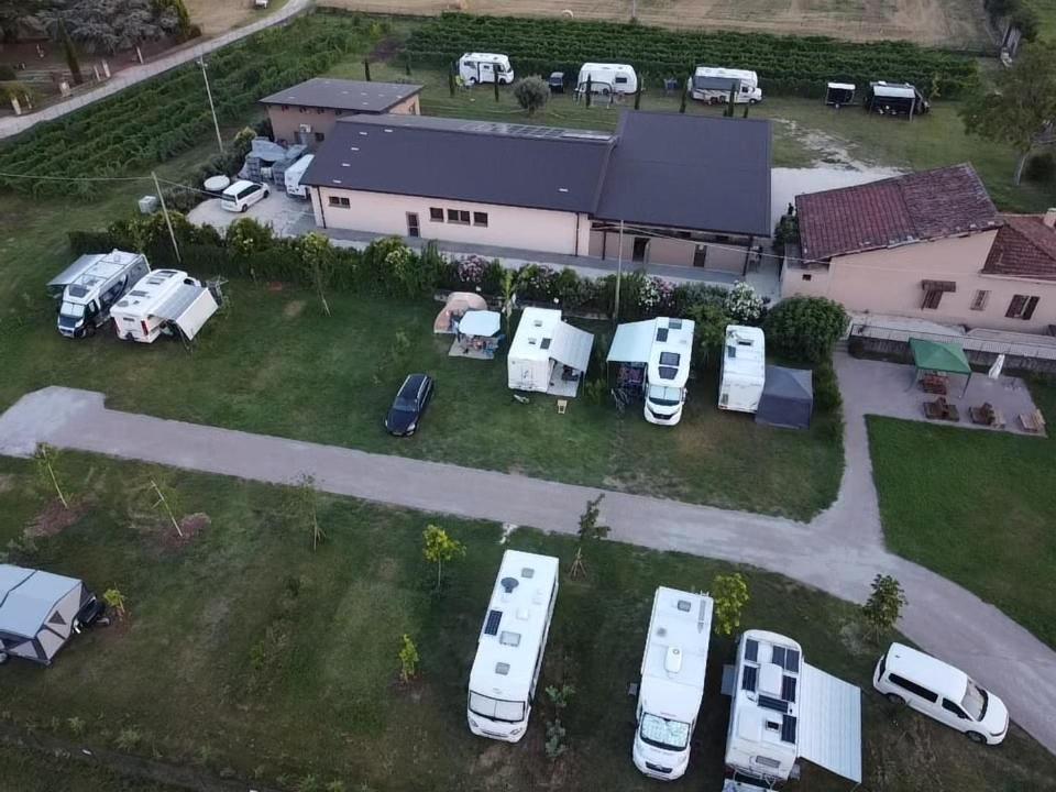 an aerial view of a parking lot with parked vehicles at Agricampeggio Oro Verde in Verona