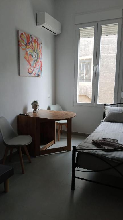 Athens Apartments, Piraeus Port