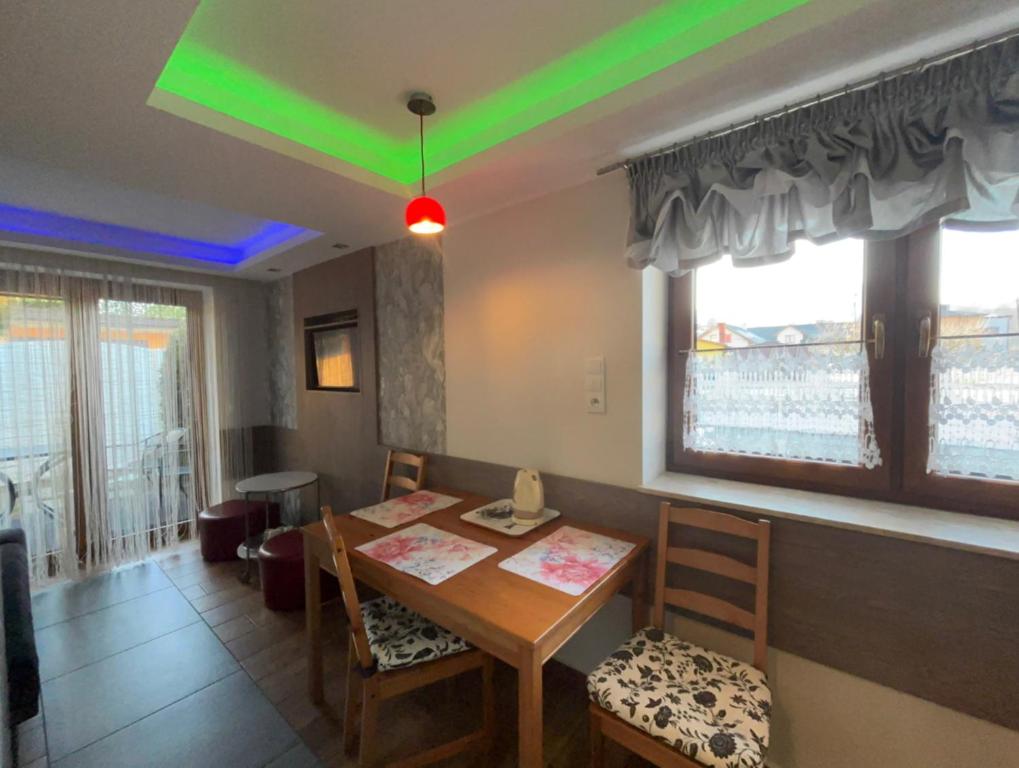 Pokoje & Apartamenty Asenata Ustroń Centrum - 17