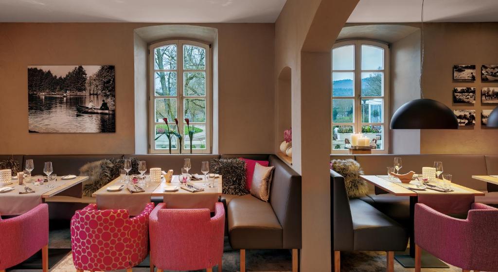 Posezení v ubytování Nells Park Hotel