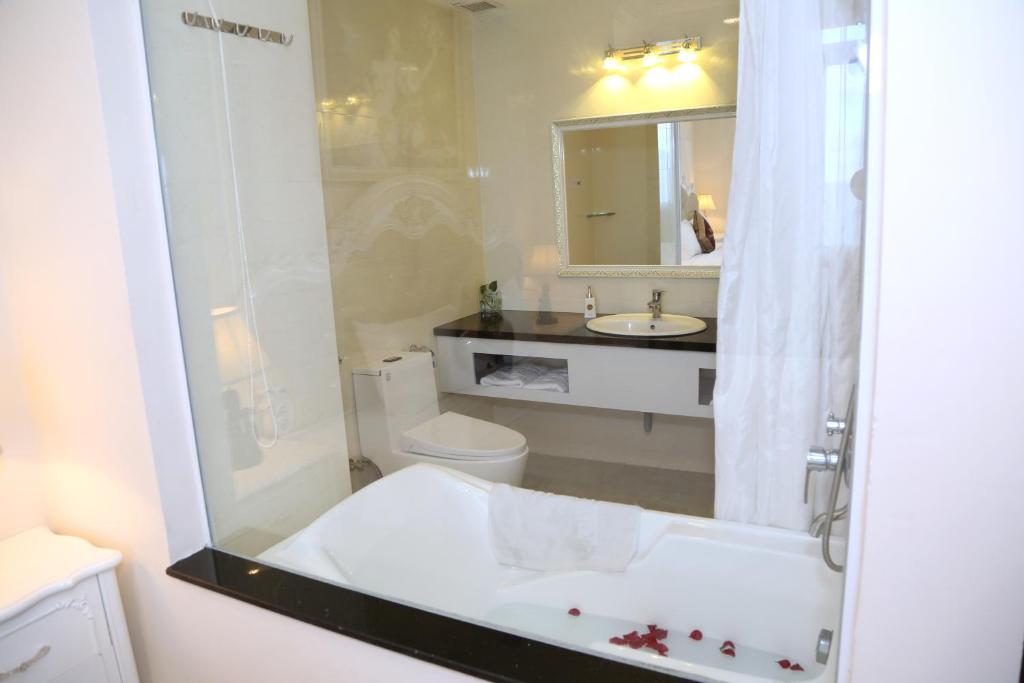 Phòng Deluxe Giường Đôi Nhìn Ra Biển