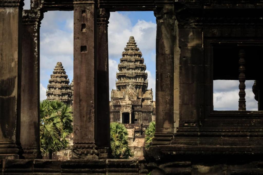 Alp Angkor Tour & Travel