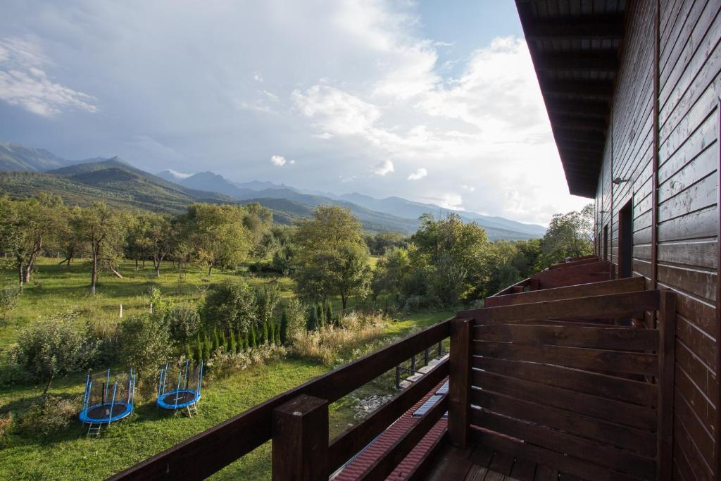 Pensiunea ANA Vistisoara - Habitación Triple Básica