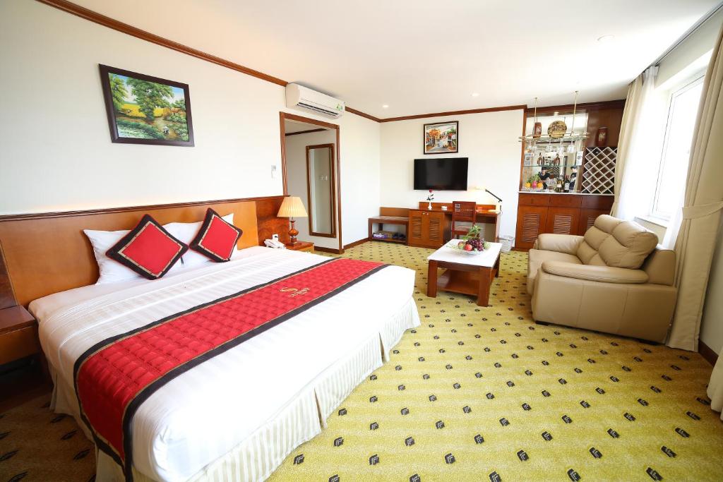 Postel nebo postele na pokoji v ubytování Sunny Hotel 1