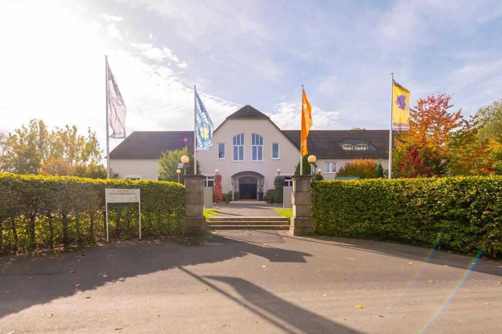 Golfhotel Fahrenbach - Housity