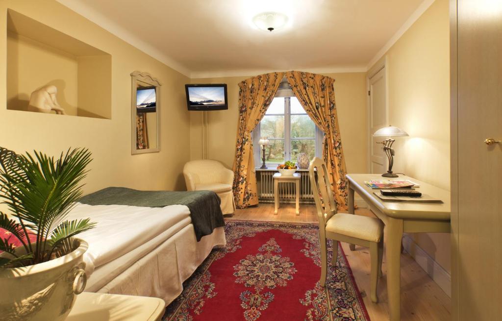 
Standard Single Room
