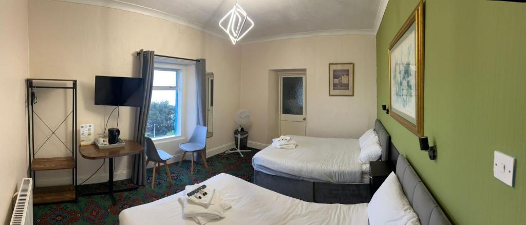Savoy B&B - 