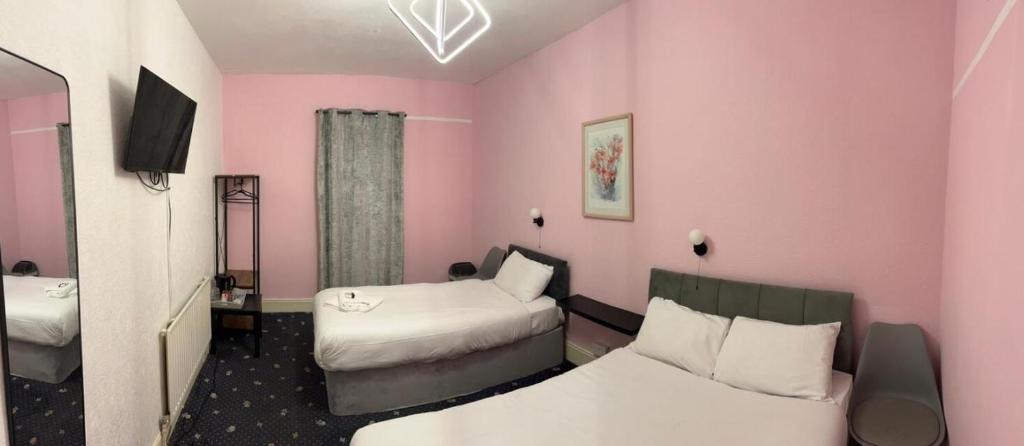 Savoy B&B - 