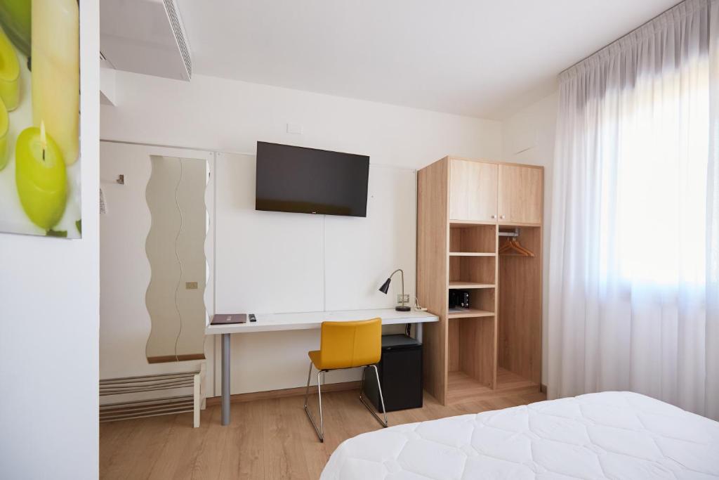 Albergo Ristorante Belvedere - Classic Twin Room
