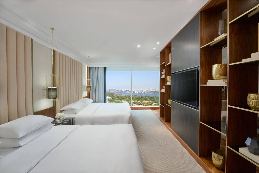 Grand Hyatt Dubai - 