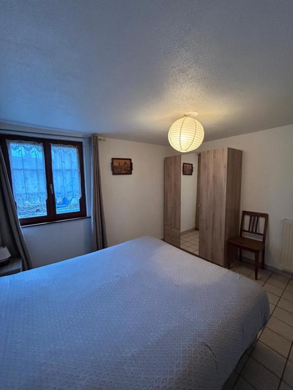 Appartement chaleureux vue sur centre historique – photo 2