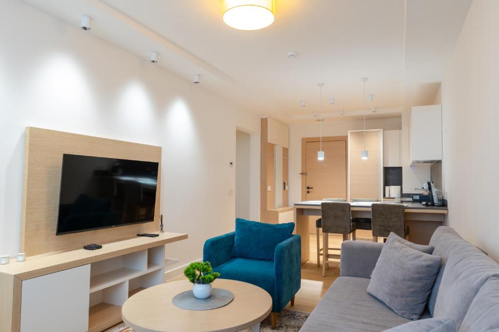 CENTRAL Stars Apartments & Free parking - One-Bedroom Apartment