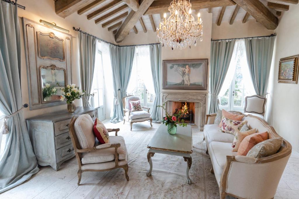 Borgo Santo Pietro - Suite Superior Con Cama Extragrande