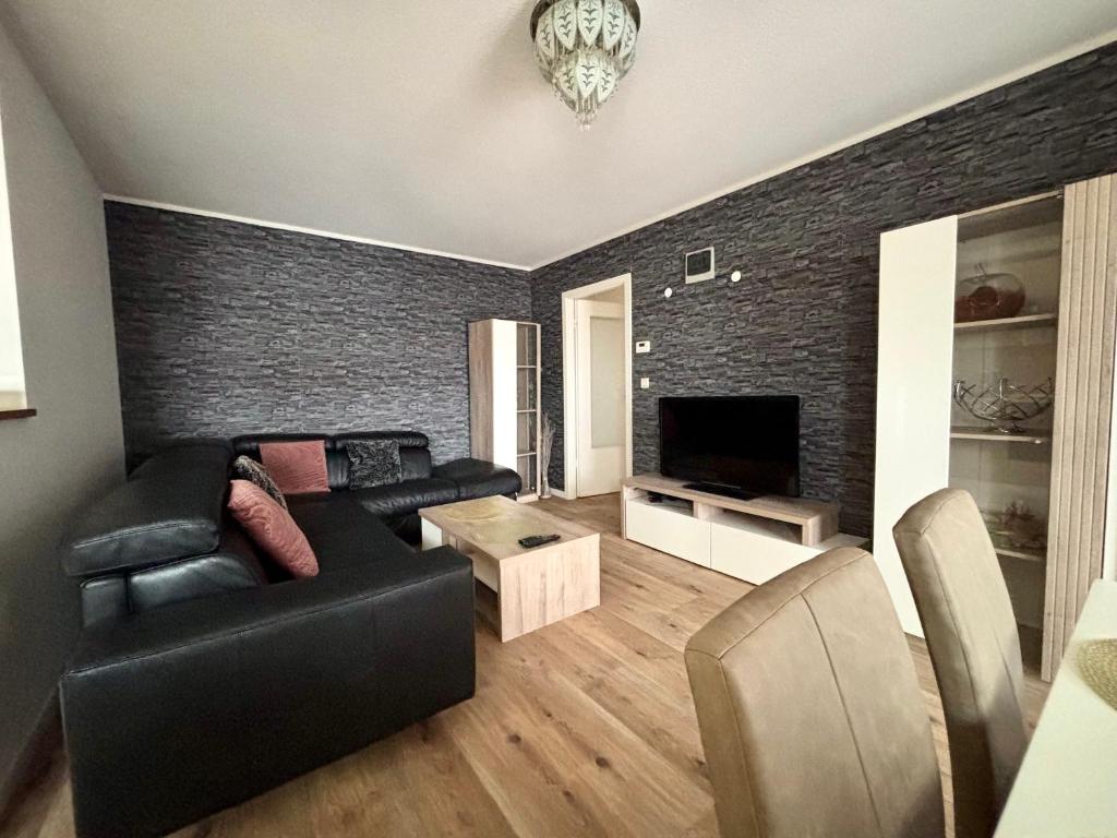 Serene Apartment by the Basel Border