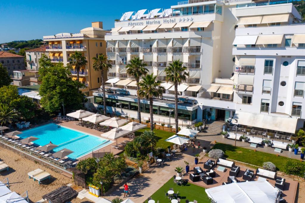 Abruzzo Marina Hotel - Family & Beach Resort