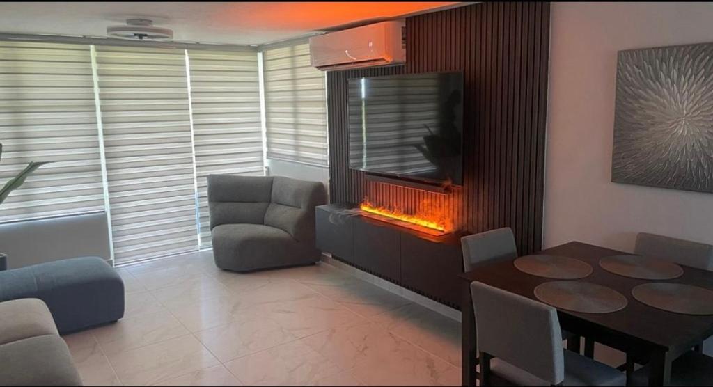 Luxury Apartment- 3 Bedrooms