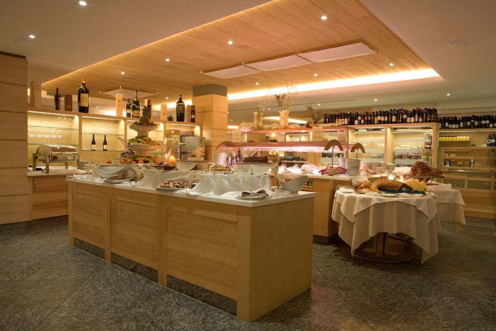 Напитки в Hotel Lac Salin Spa & Mountain Resort