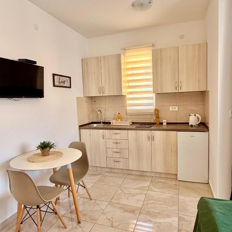 Apartments Sunrise - 3