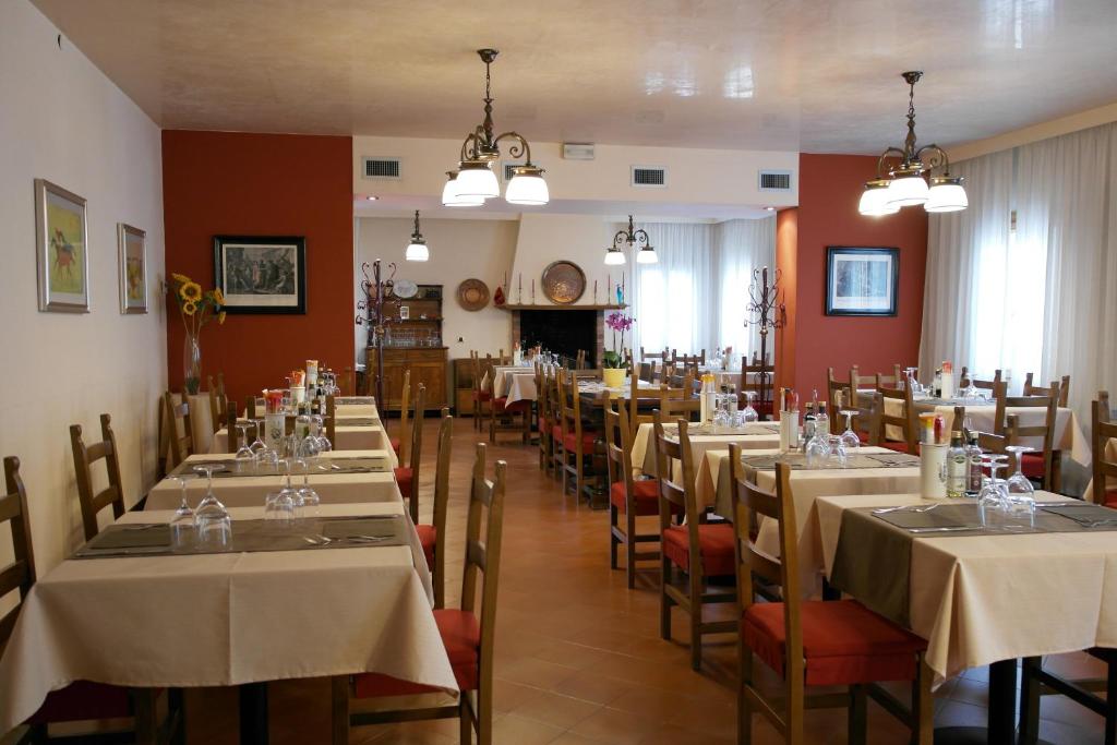 Restaurace v ubytování Al Cavallino