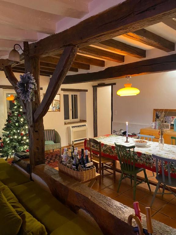 La Maison de l'étang - Casa De Cuatro Dormitorios