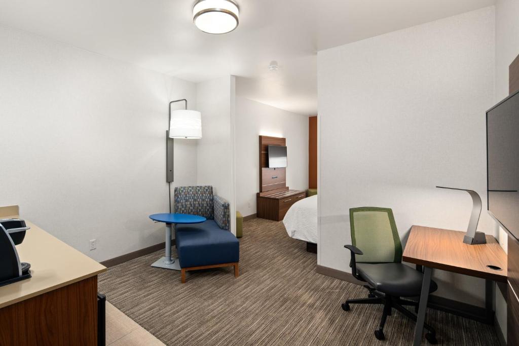 Holiday Inn Express Hotel & Suites Coeur D'Alene I-90 Exit 11, an IHG Hotel - 