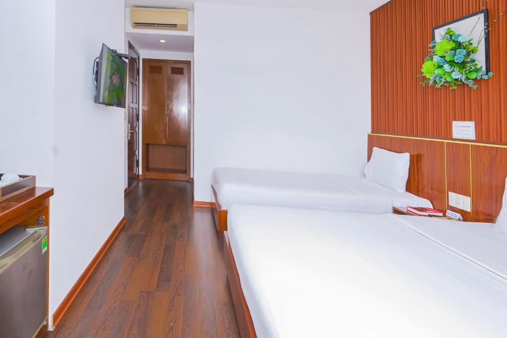 Lamer Hotel & Spa - Habitación Triple Con Vistas A La Ciudad