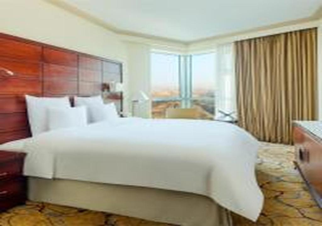 MOVENPICK HOTEL & RESIDENCES HAJAR TOWER MAKKAH