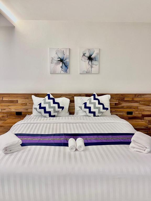 OZONE HOTEL
