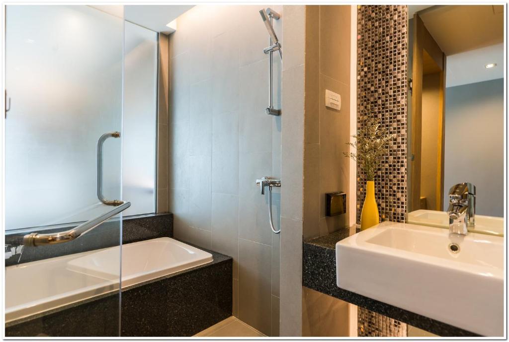 Sea Me Spring Tree Hotel - Resim 8