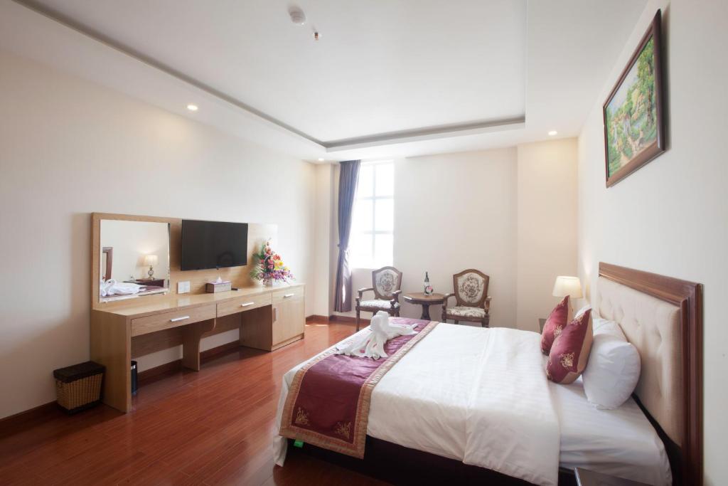 Khanh Linh Hotel - Suite