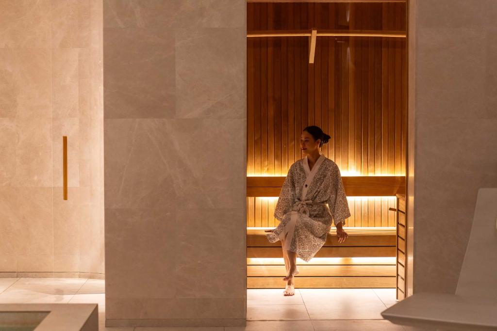 Banyan Tree Dubai at Bluewaters photo