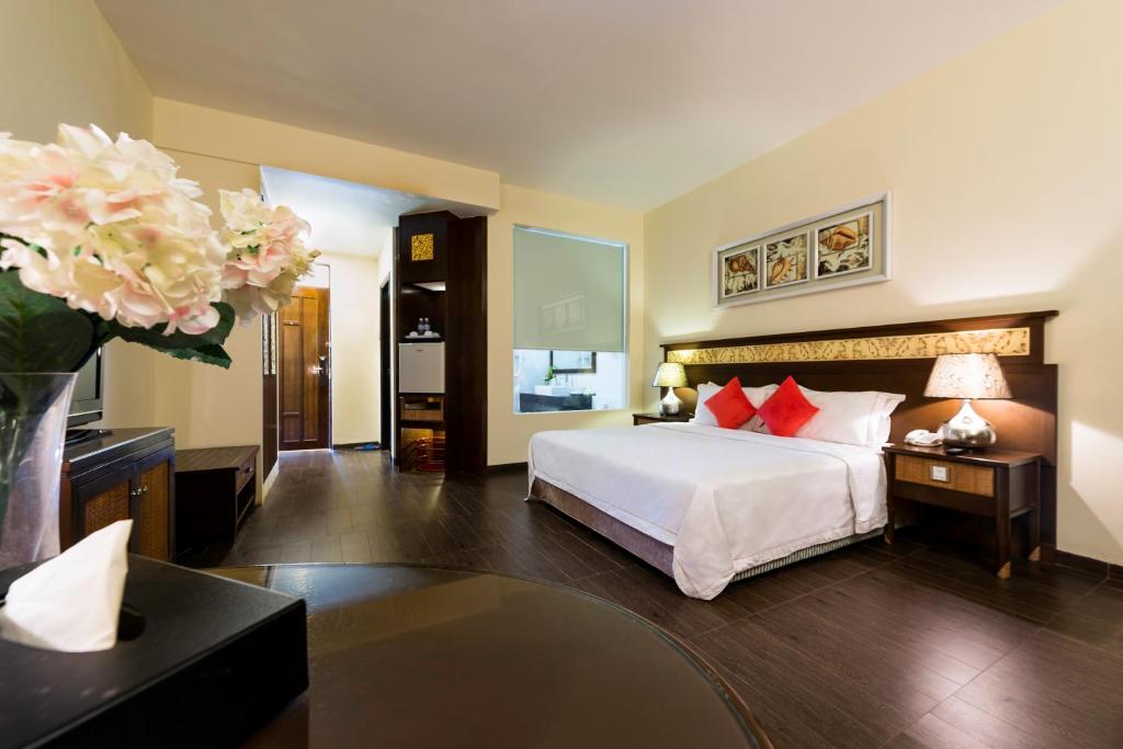 Tok Aman Bali Beach Resort @ Beachfront - Deluxe King Room Con Vista Al Lago