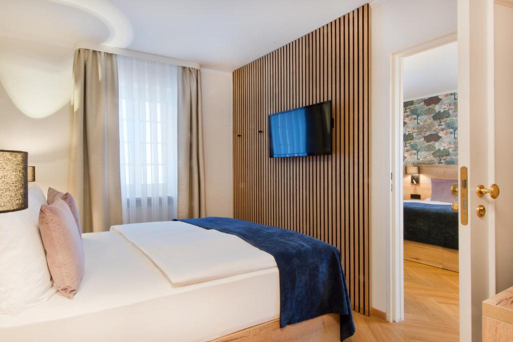 Atrium Hotel Amadeus - Family Room