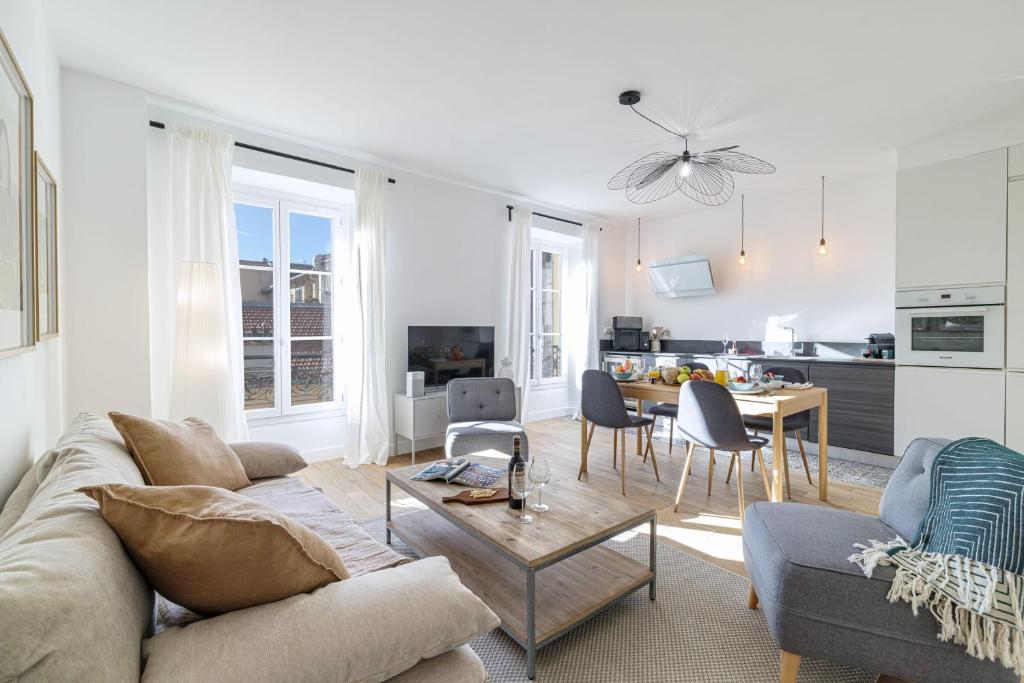 MY CASA - BONAPARTE 42 - 1 bedroom near Port and Place Garibaldi