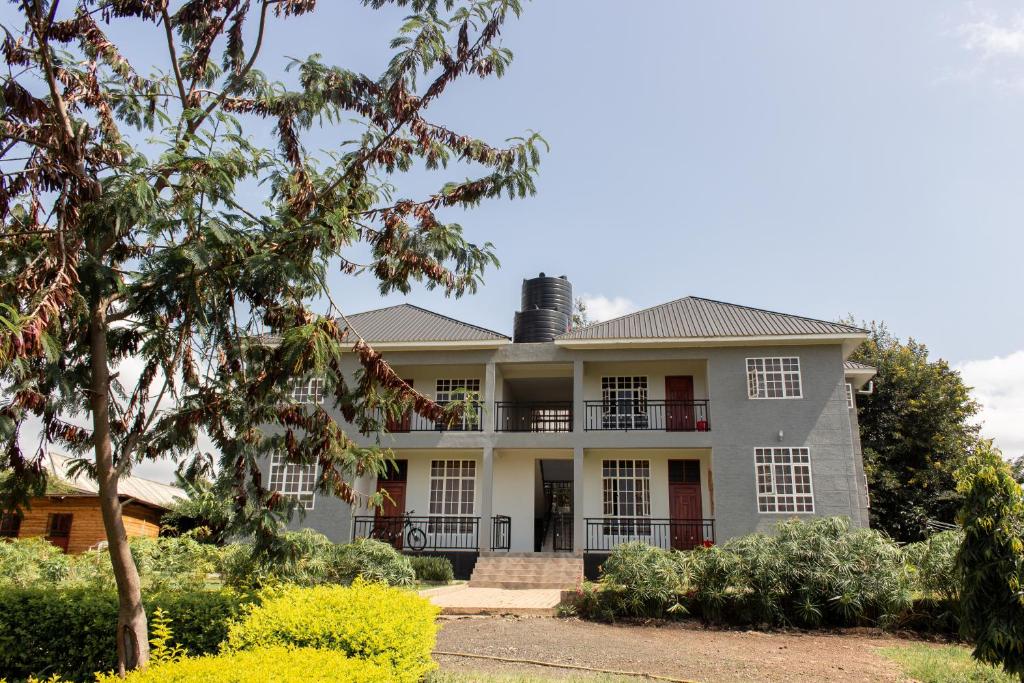 an image of a house at Kitopua suites in Arusha
