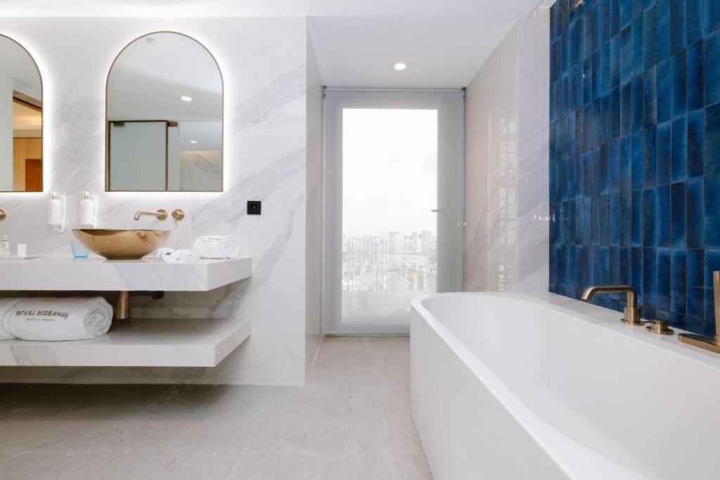 Royal Hideaway Casablanca - Deluxe Suite