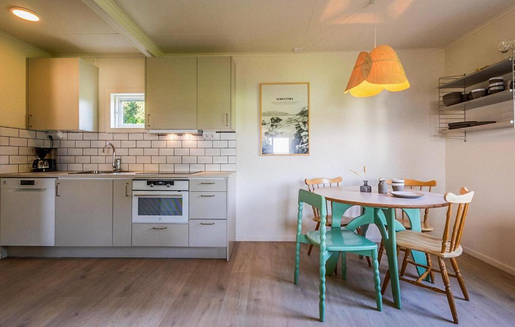 Gorgeous Home In Myggenäs With Sauna