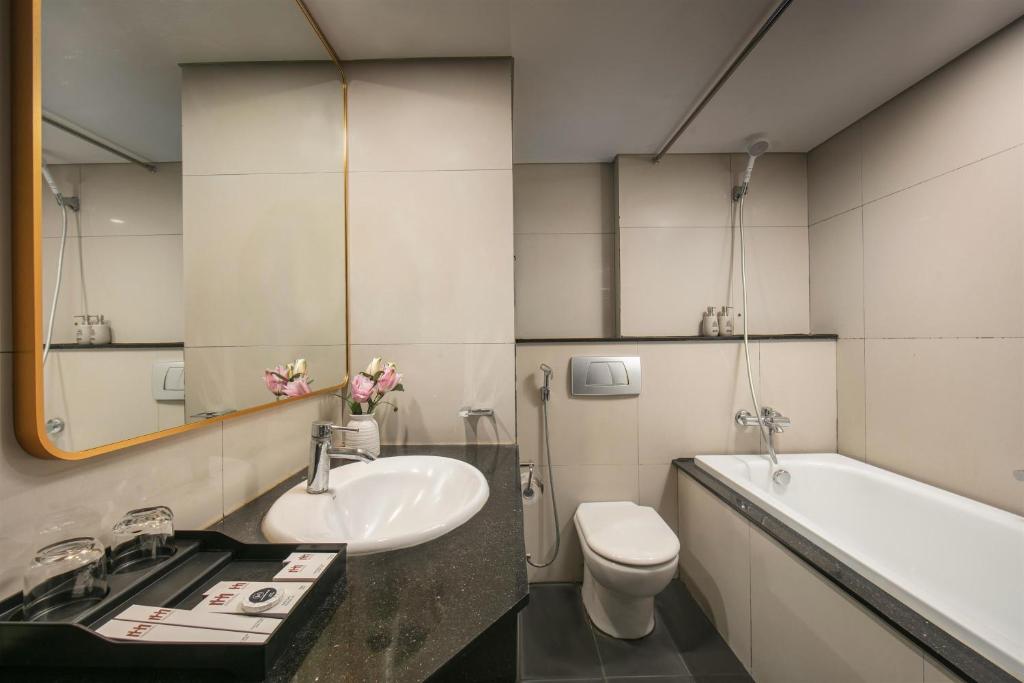 Phòng Executive Giường Đôi/2 Giường Đơn Với Tầm Nhìn Ra Thành Phố