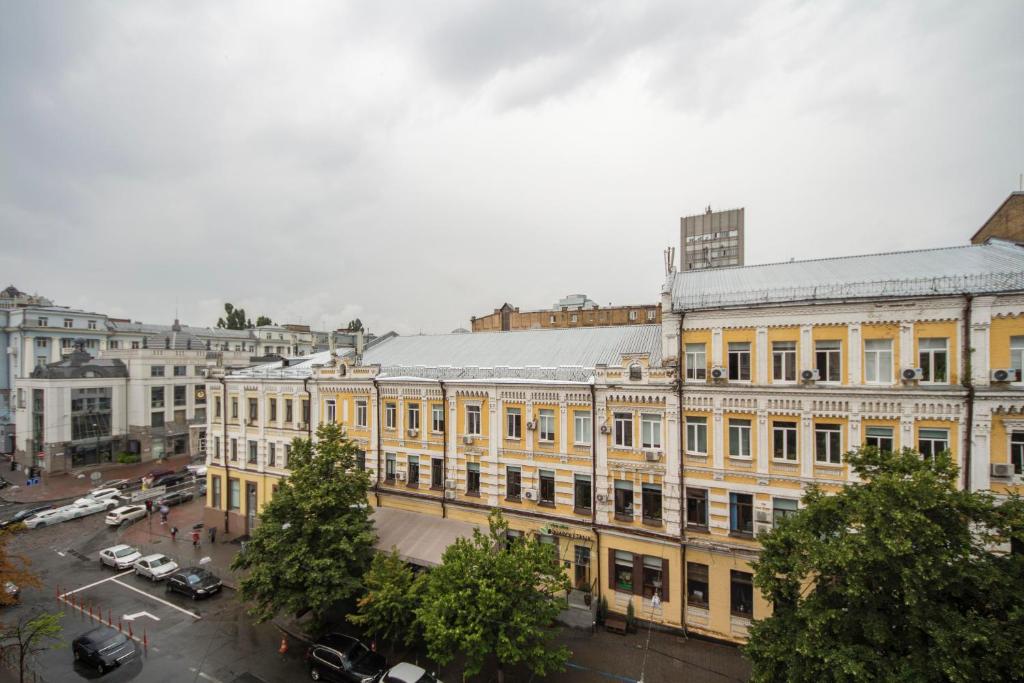 DayFlat Apartments Khreschatyk - 