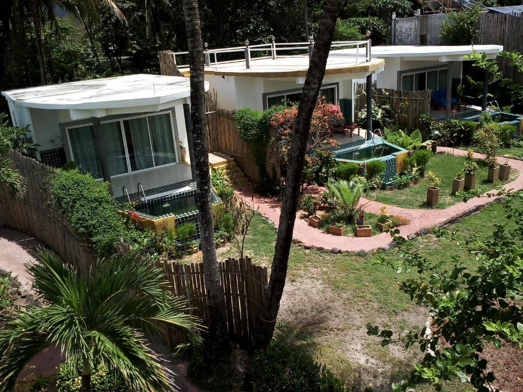 Yao Yai Beach Resort - 18