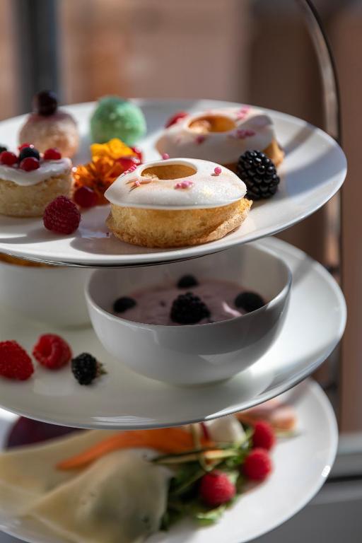 Palazzo Goldoni Condotti Collection - 4