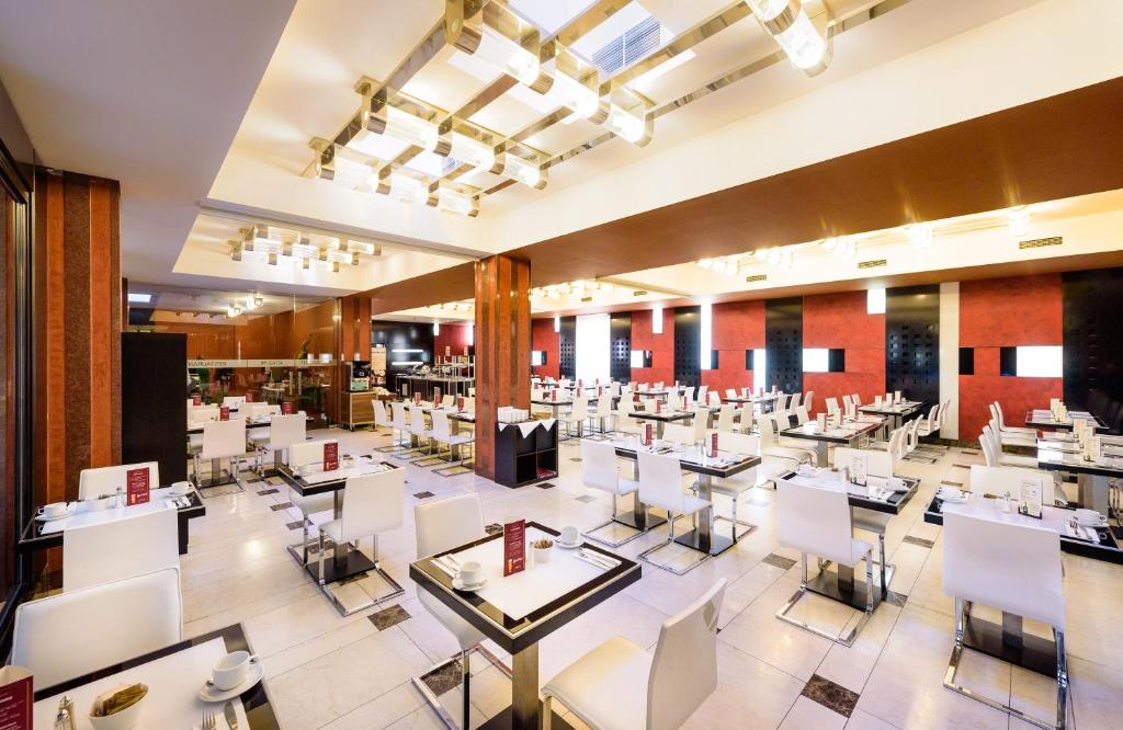 Grand Majestic Hotel Prague - Resim 7