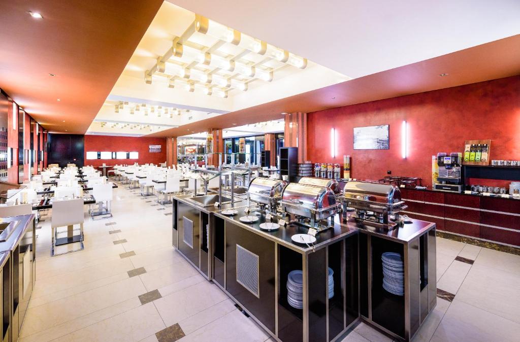 Grand Majestic Hotel Prague - Resim 9