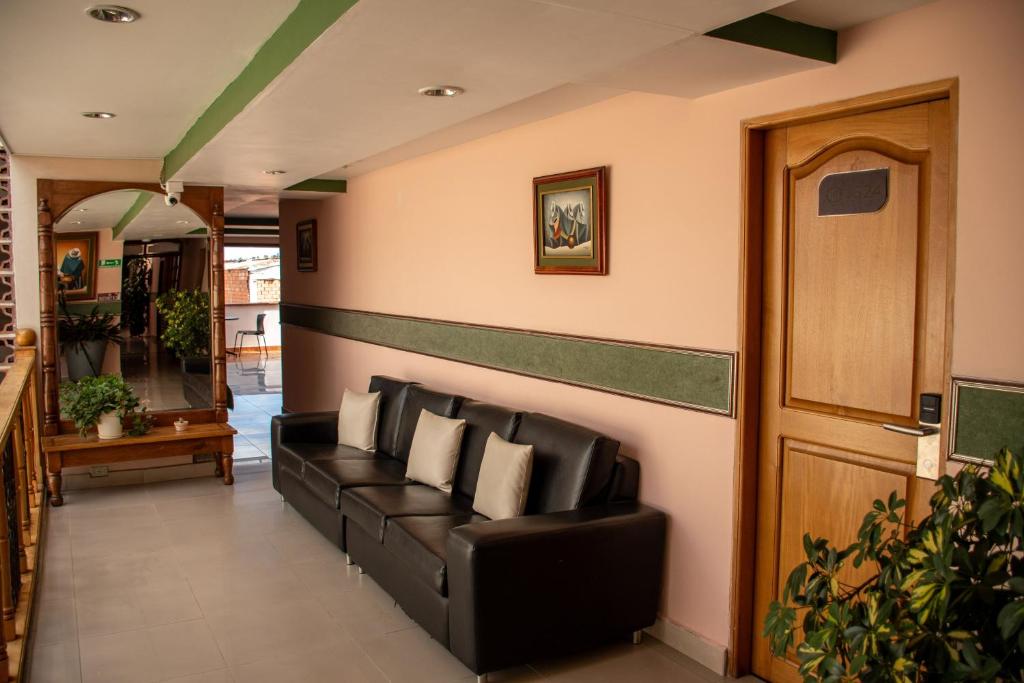 Hotel Santamaria INN photo