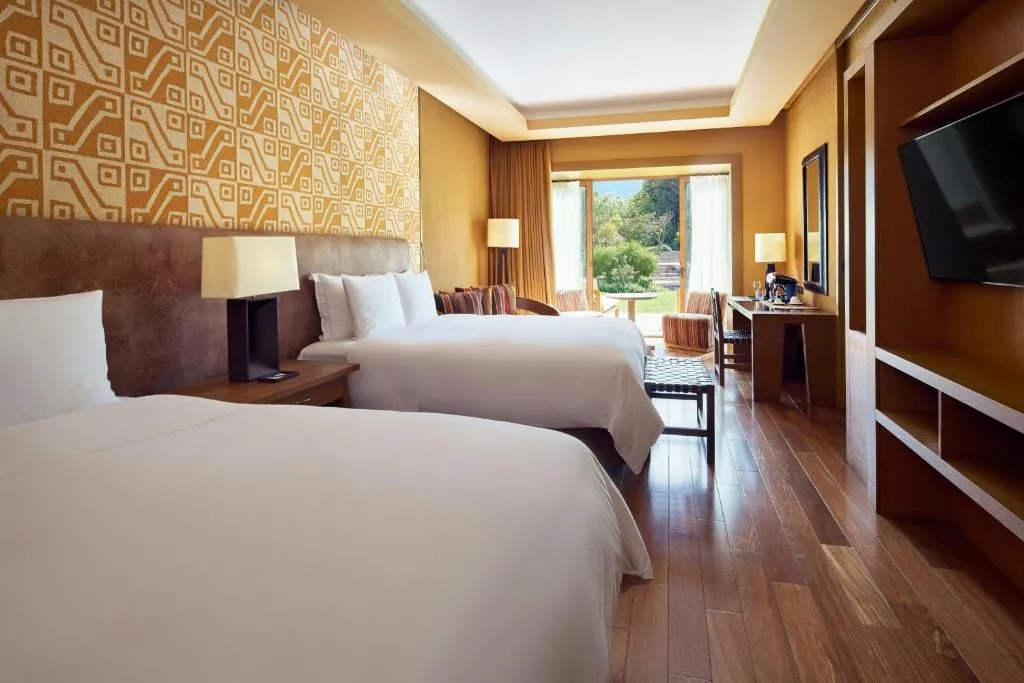 Grand Deluxe Queen Room with Two Queen Beds and Terace