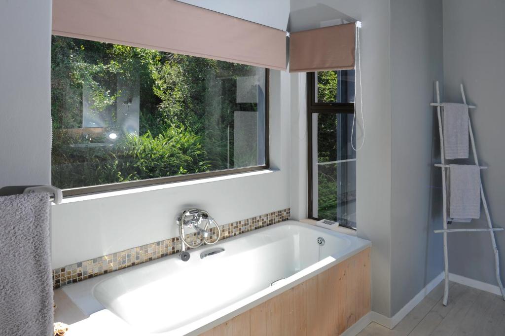 Sea La Vie Beach House - Image 8