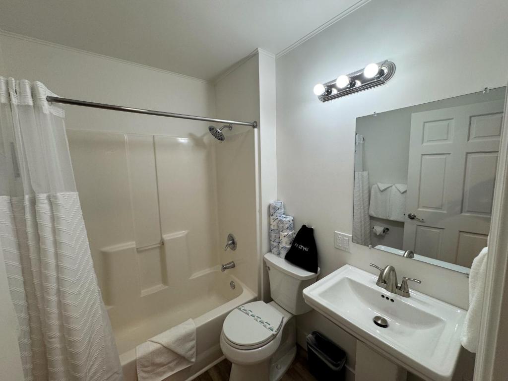 Firelite Lodge photo
